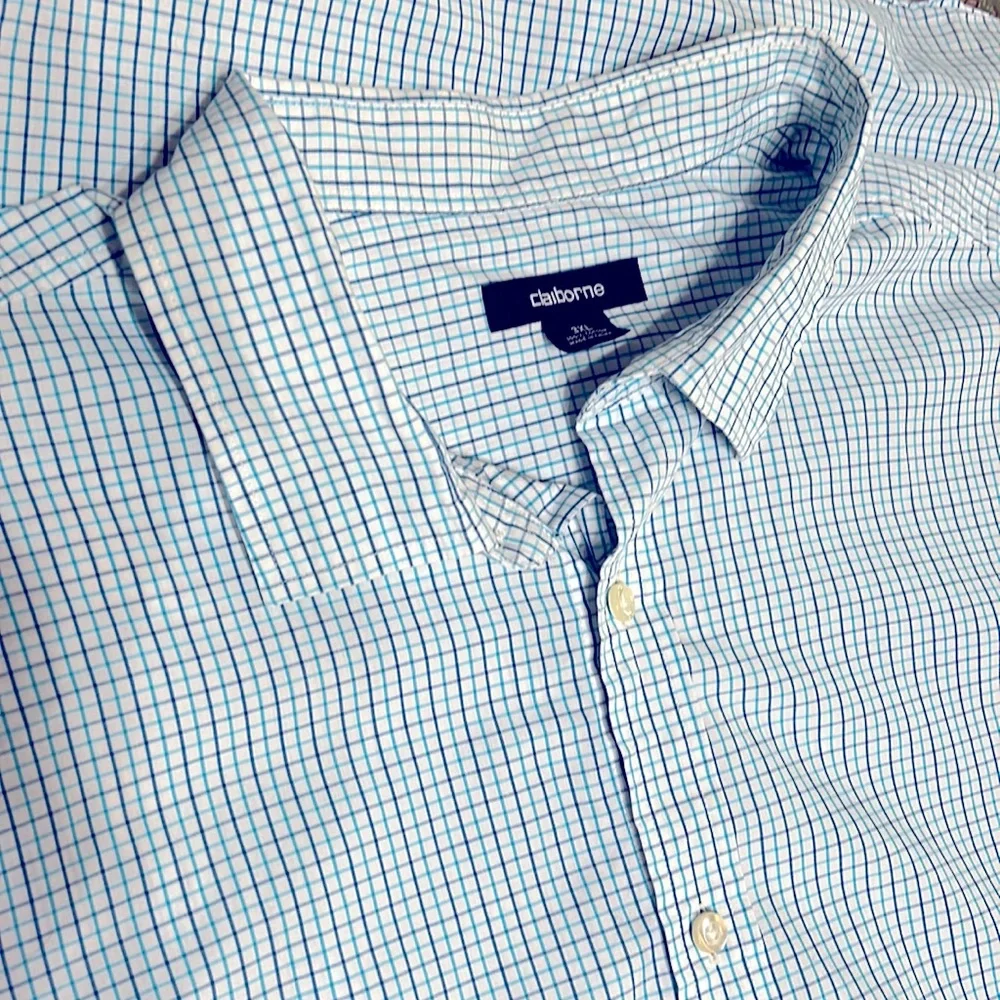 Claiborne Casual Button Down - Picture 6 of 7